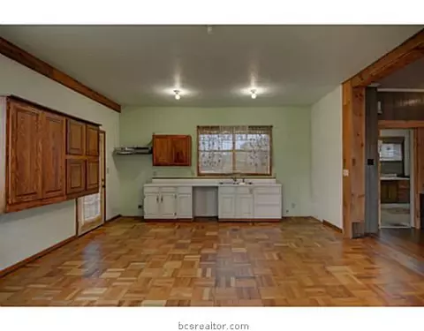608 S Bryan Ave, Bryan, TX 77803 photo 12