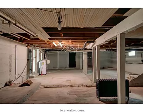 608 S Bryan Ave, Bryan, TX 77803 photo 24