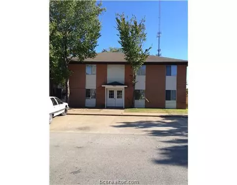 3526 Midwest Dr, Bryan, TX 77802 photo 1