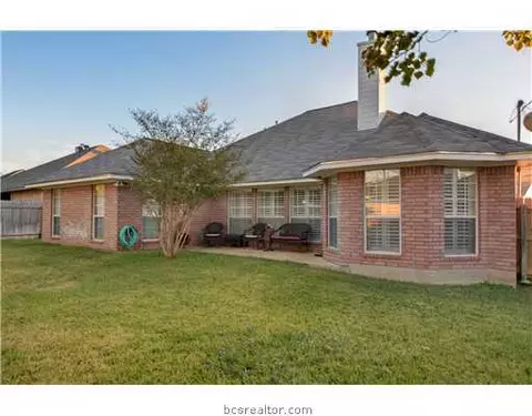 4601 Warwick Ln, Bryan, TX 77802 photo 15