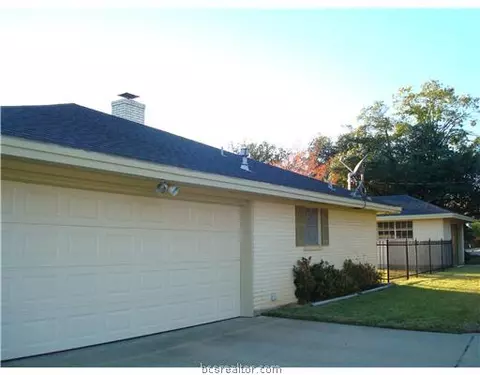 802 Avondale Ave, Bryan, TX 77802 photo 15