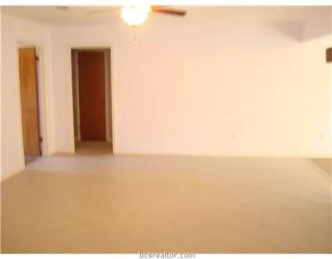 802 Avondale Ave, Bryan, TX 77802 photo 10