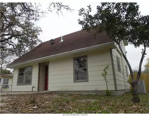 3005 1st St, Bryan, TX 77801 photo 2
