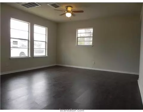 3005 1st St, Bryan, TX 77801 photo 8