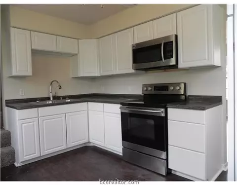 3005 1st St, Bryan, TX 77801 photo 10
