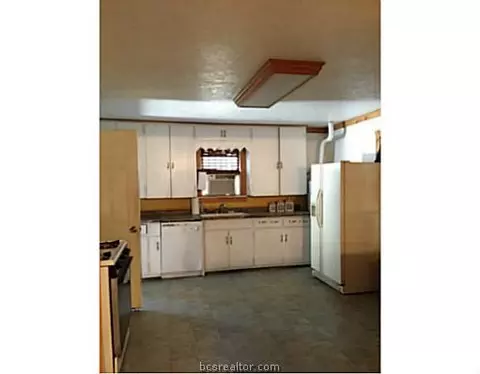 3503 Colson Rd, Bryan, TX 77808 photo 6