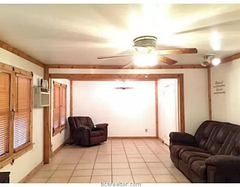 3503 Colson Rd, Bryan, TX 77808 photo 5