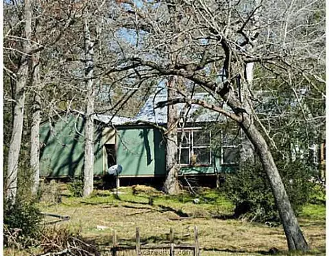 11748 Grassbur Rd, Bryan, TX 77808 photo 13