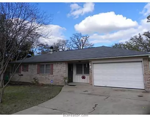 903 Cedar Cir, Bryan, TX 77803 photo 18