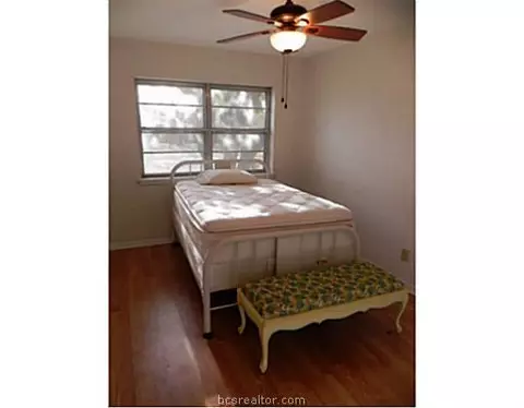 903 Cedar Cir, Bryan, TX 77803 photo 10