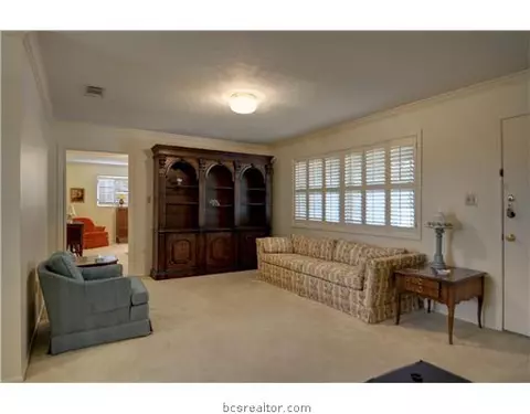 2707 Pinehurst Cir, Bryan, TX 77802 photo 7