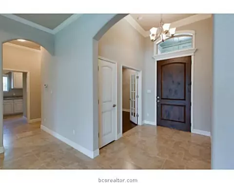 3325 Covington Ct, Bryan, TX 77808 photo 1