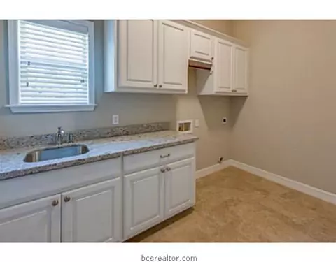 3325 Covington Ct, Bryan, TX 77808 photo 19