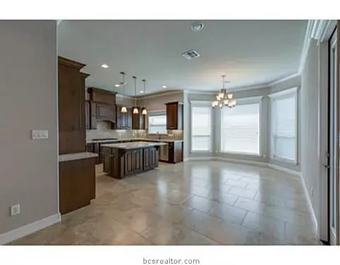 3325 Covington Ct, Bryan, TX 77808 photo 7