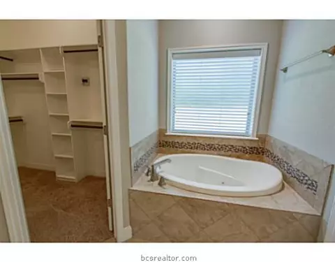 3325 Covington Ct, Bryan, TX 77808 photo 16