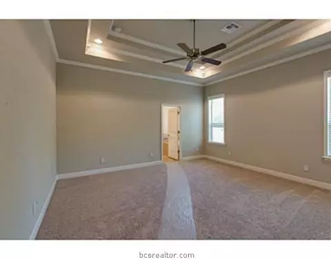 3325 Covington Ct, Bryan, TX 77808 photo 12