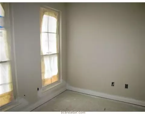 3090 Positano Loop, Bryan, TX 77808 photo 3