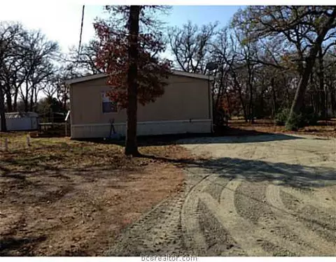 900 Deer Hill Dr, Bryan, TX 77807 photo 3