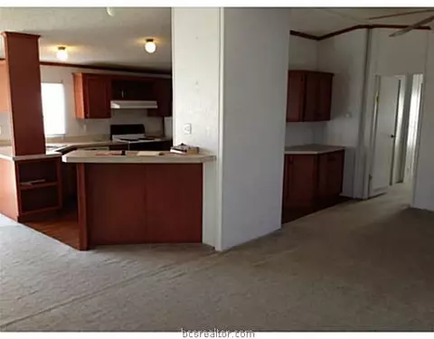 900 Deer Hill Dr, Bryan, TX 77807 photo 6
