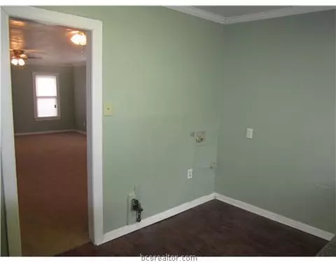 105 Midway, Bryan, TX 77801 photo 7