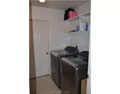 4607 Brompton, Bryan, TX 77802 photo 5