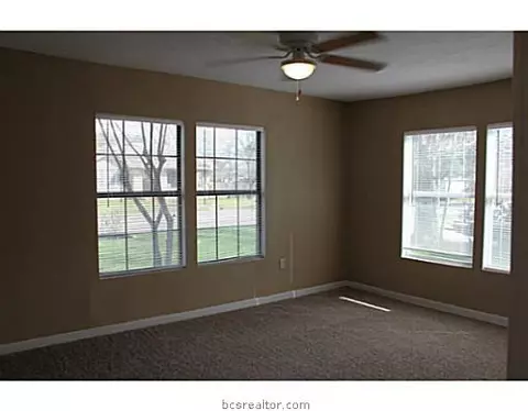 1405 E 29th St, Bryan, TX 77802 photo 12