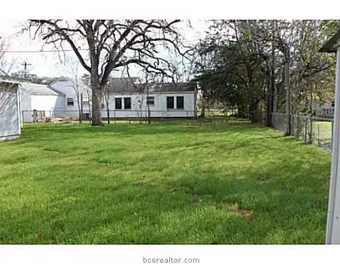 1405 E 29th St, Bryan, TX 77802 photo 23