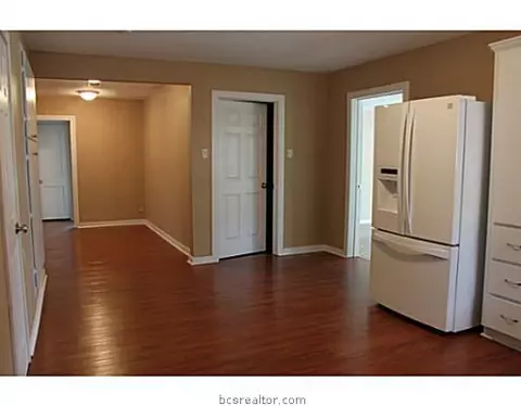 1405 E 29th St, Bryan, TX 77802 photo 8