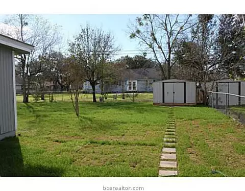 1405 E 29th St, Bryan, TX 77802 photo 21