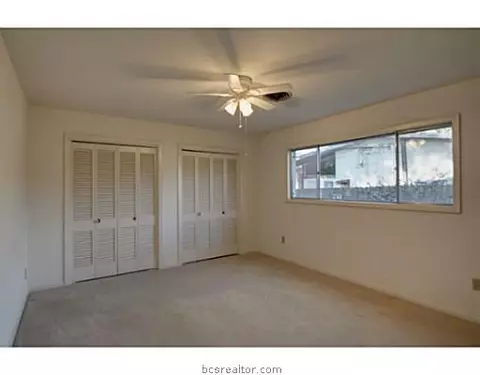 208 Greenway Dr, Bryan, TX 77801 photo 17