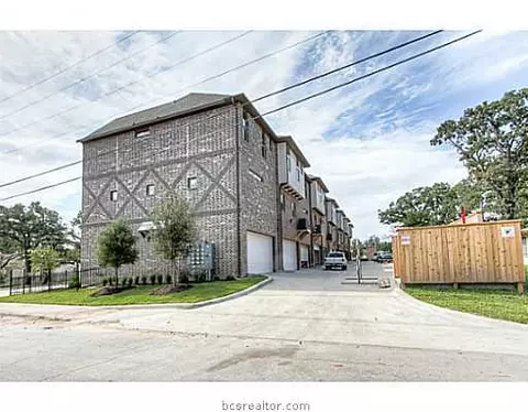 516 Jefferson St, Bryan, TX 77801 photo 11