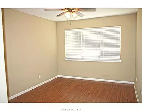 4328 Culpepper Dr, Bryan, TX 77801 photo 13