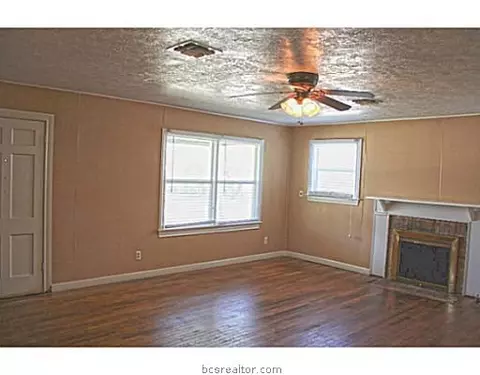 307 Day, Bryan, TX 77801 photo 5