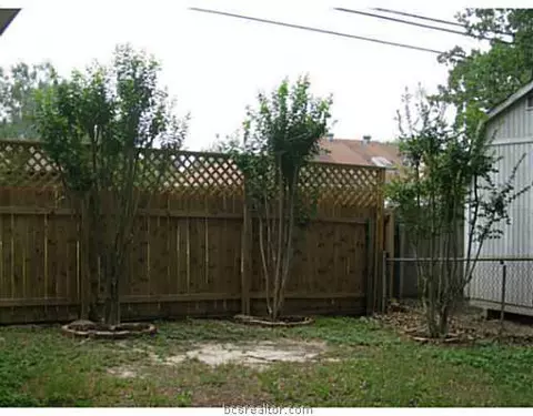 4410 Meadowbrook Dr, Bryan, TX 77802 photo 18