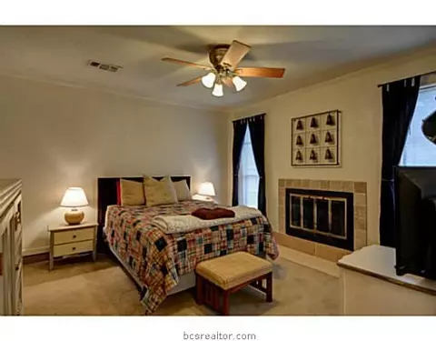 4208 Cheyenne, Bryan, TX 77802 photo 9