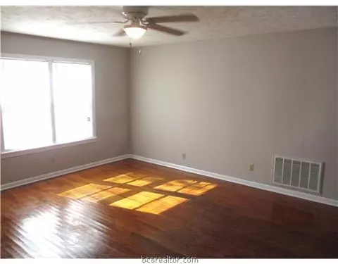 1508 E 28th St, Bryan, TX 77802 photo 4