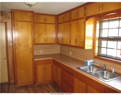 1508 E 28th St, Bryan, TX 77802 photo 7