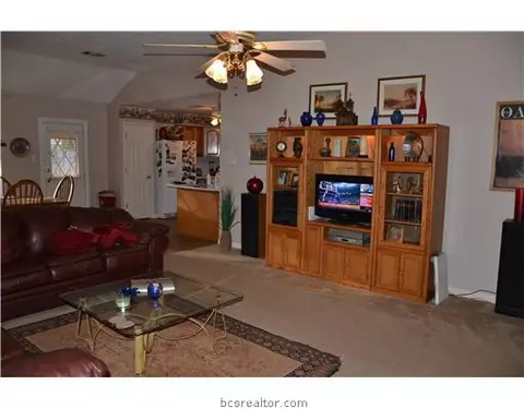 703 Chadley Ct, Bryan, TX 77803 photo 7