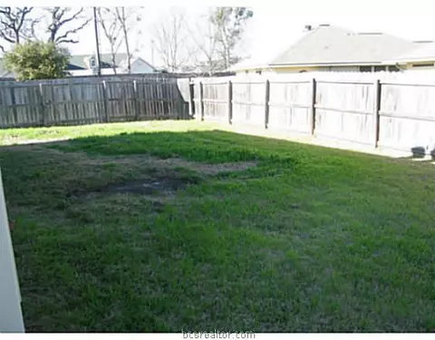 2903 Elise Ln, Bryan, TX 77802 photo 11