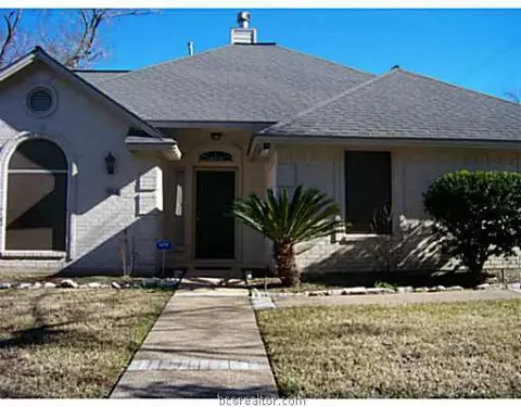 914 E 27th St, Bryan, TX 77803 photo 1