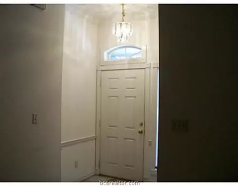 914 E 27th St, Bryan, TX 77803 photo 11