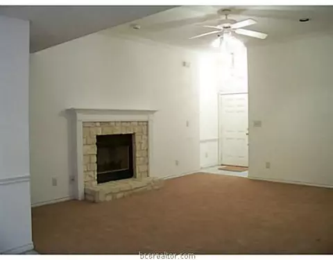 914 E 27th St, Bryan, TX 77803 photo 3