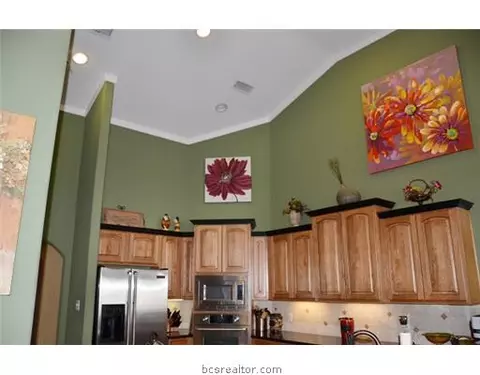5518 Avanak St, Spring, TX 77389 photo 8