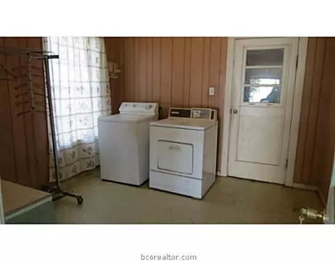 1100 E 27th St, Bryan, TX 77803 photo 14