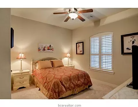 3910 Park Meadow Ln, Bryan, TX 77802 photo 20