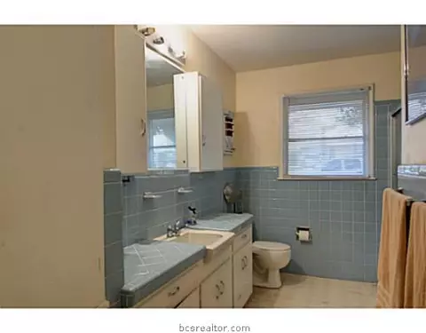 200 Helena St, Bryan, TX 77801 photo 12