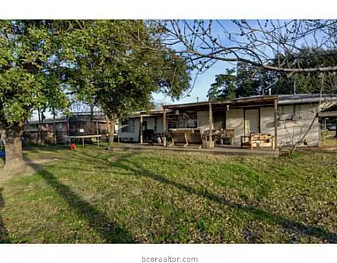 200 Helena St, Bryan, TX 77801 photo 10