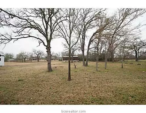 3907 Esquire Ct, Bryan, TX 77808 photo 17