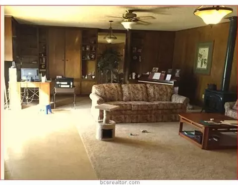 206 E 9th St, Cameron, TX 76520 photo 6