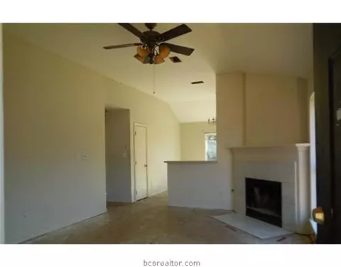 3302 Augusta Dr, Bryan, TX 77803 photo 6